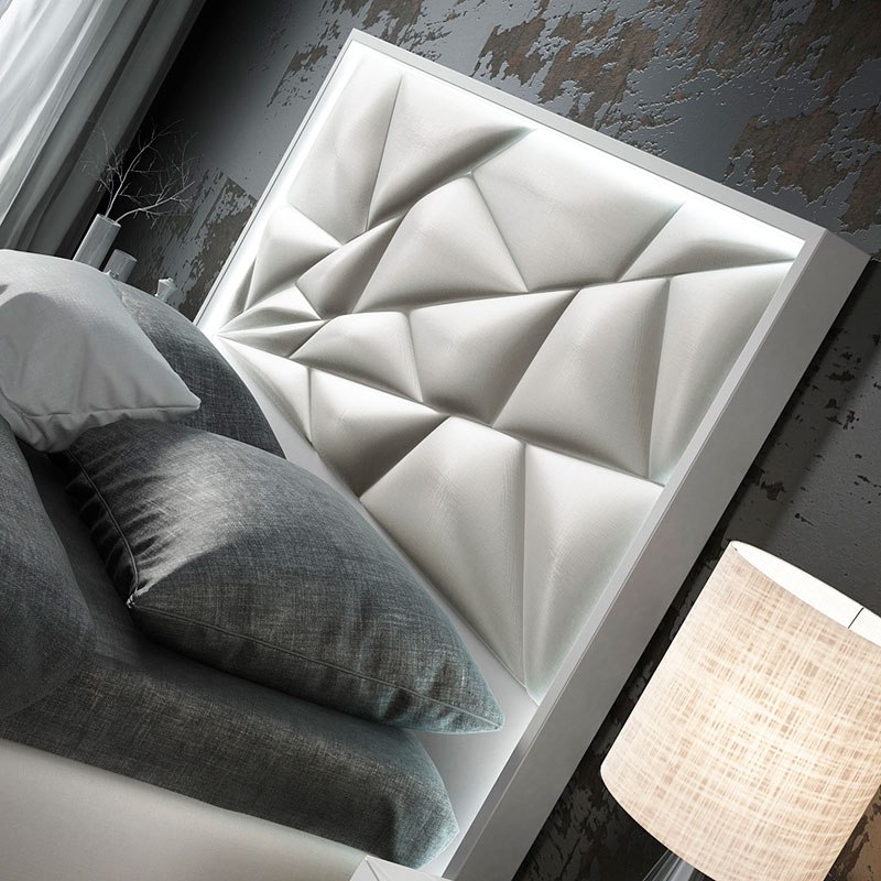 Kiu Upholstered Panel Bed