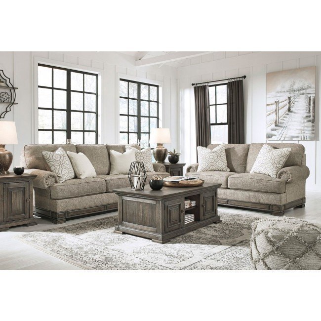 Einsgrove Living Room Set By Signature