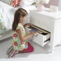 SweetHeart Nightstand